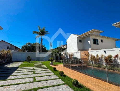 Casa com 4 Quartos a Poucos Passos da Praia de Costazul - Foto 2 de 2